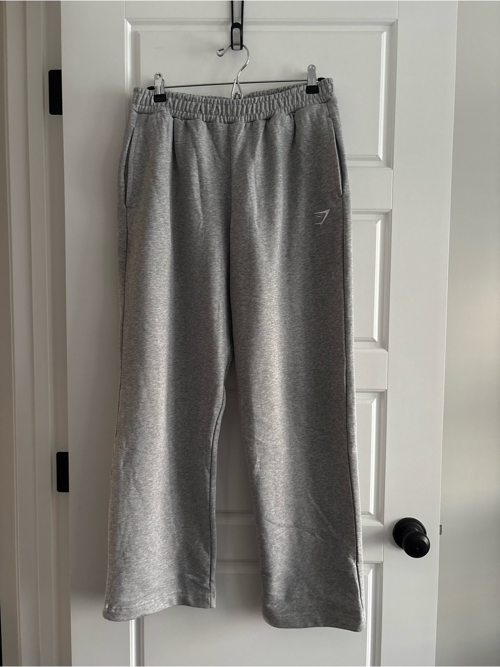 Gymshark Essential Straight Leg Sweatpants (S/M)